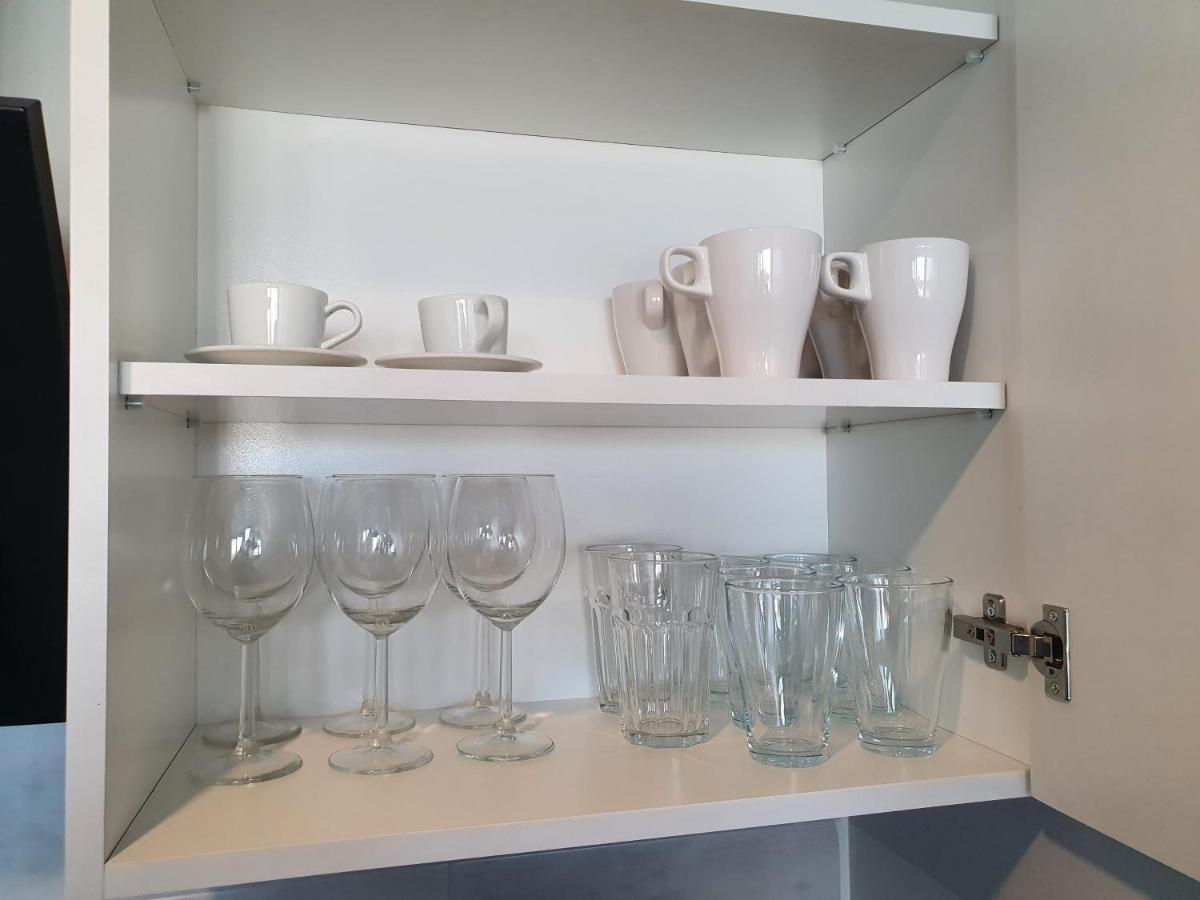 Apartament Wsrod 1000Cy Swiatel - Z Parkingiem W Hali Garazowej- Duzy Balkon Z Lezakami - Piekny Widok Noca Na Panorame Tysiaclecia كاتوفيتسه المظهر الخارجي الصورة